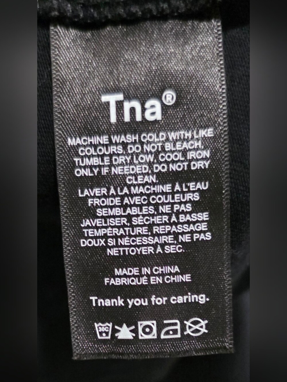 Aritzia Tna Tour Cropped Longsleeve • Black • Size M • Cotton Raw Hem - Picture 7 of 8
